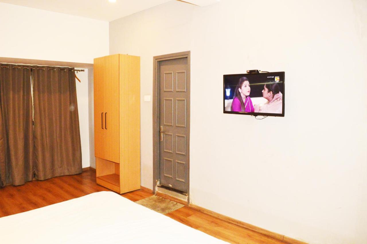 Hotel Orient Avenue Nagpur Exteriör bild