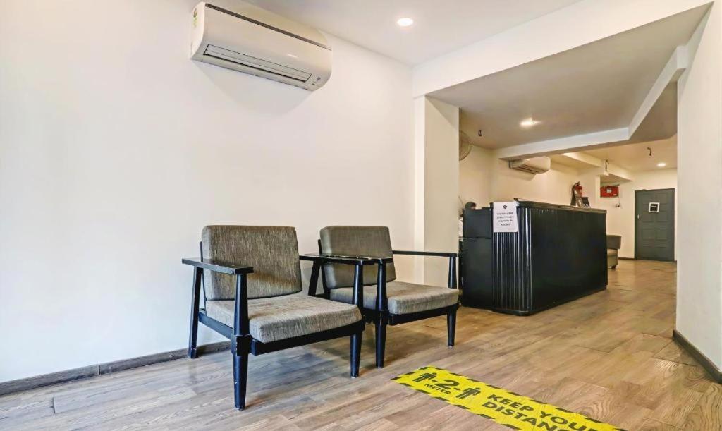 Hotel Orient Avenue Nagpur Exteriör bild